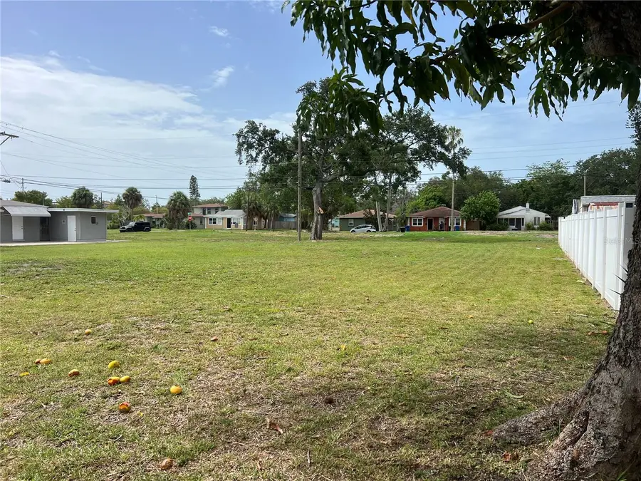 526 14th Avenue S, Saint Petersburg, FL 33701 - #3