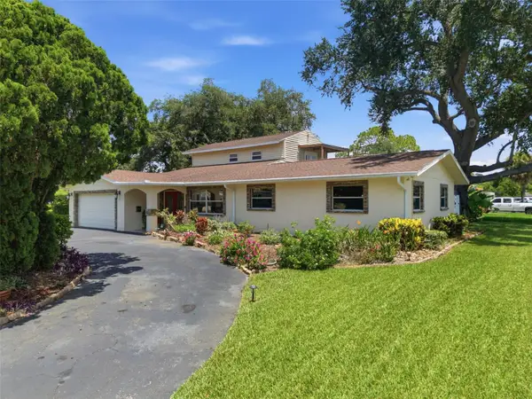 701 58th Avenue S, ST PETERSBURG, FL 33705