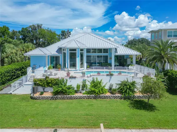 838 SW Kings Bay Drive, CRYSTAL RIVER, FL 34429
