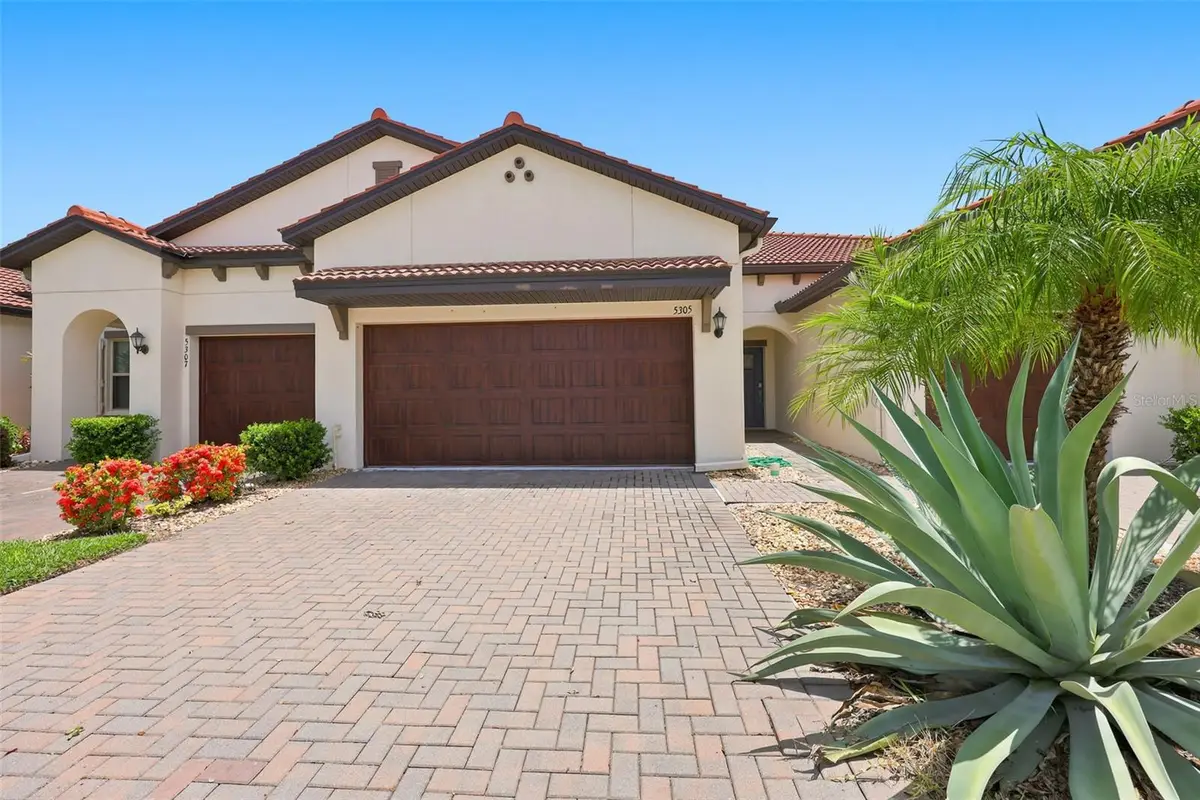 5305 Stoic Vale Drive, Wimauma, FL 33598 - #1