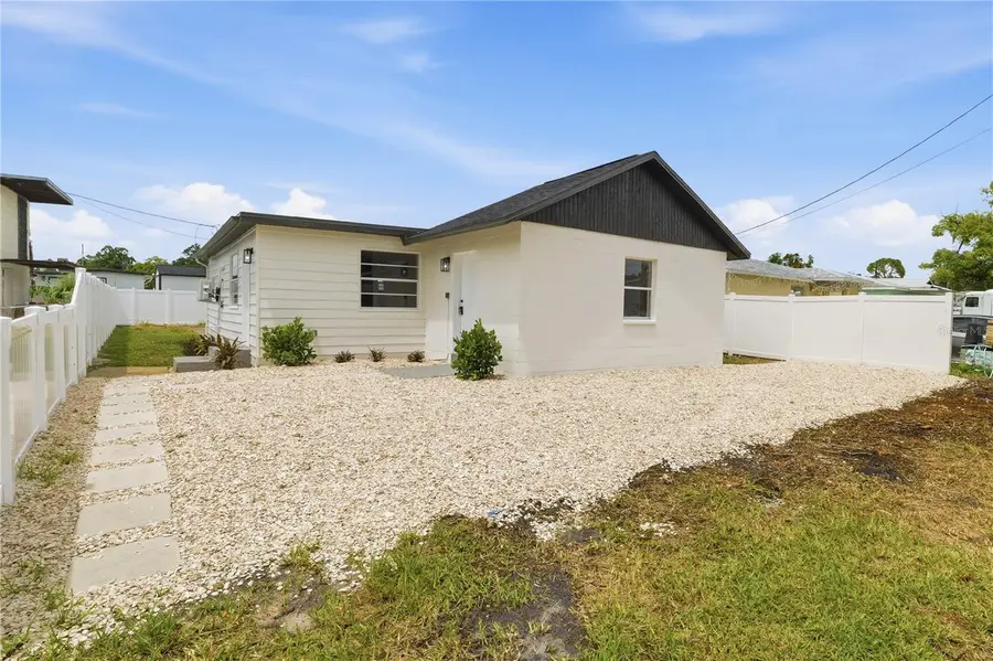 3923 W Flora Street, Tampa, FL 33614 - #2