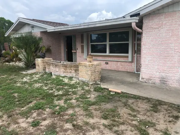 10734 Leeds Road, PORT RICHEY, FL 34668