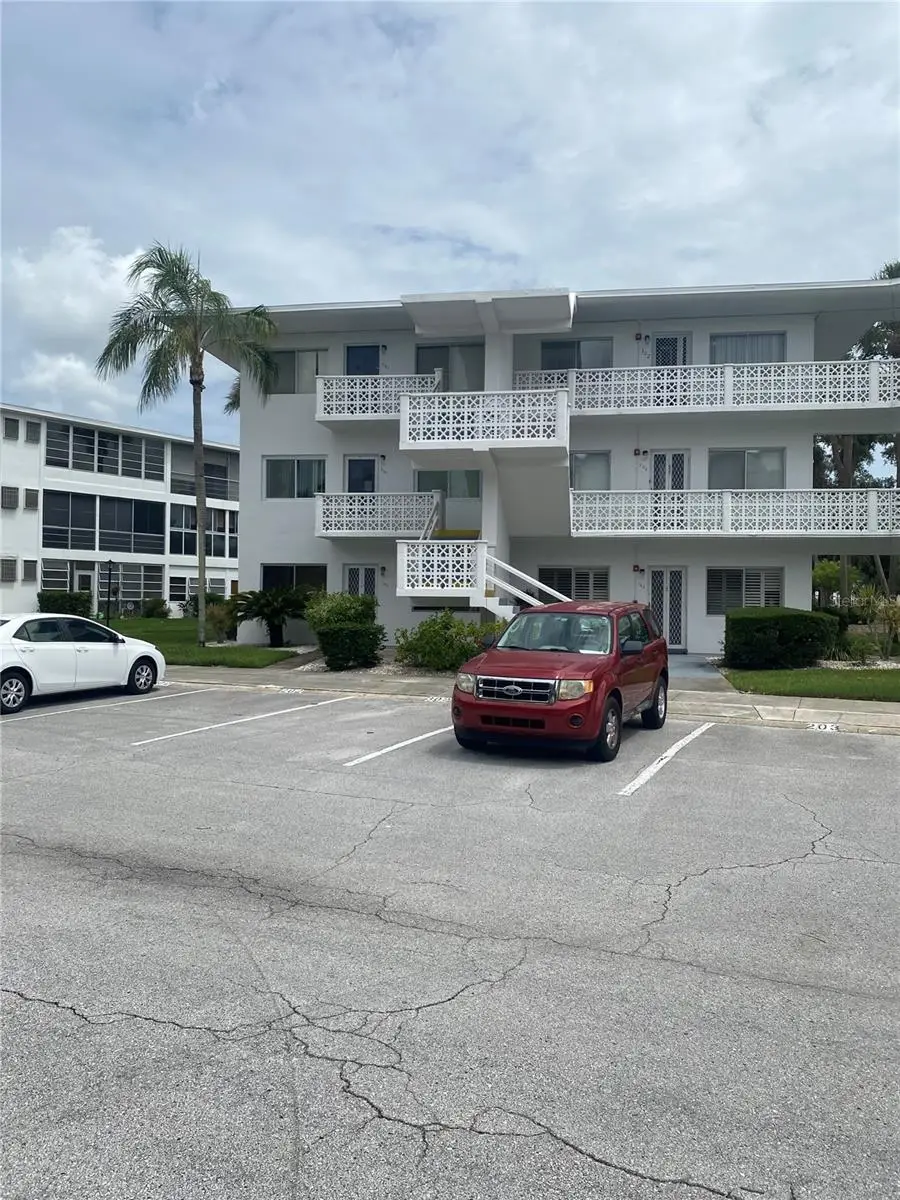 11224 82nd Avenue #301, Seminole, FL 33772 - #1