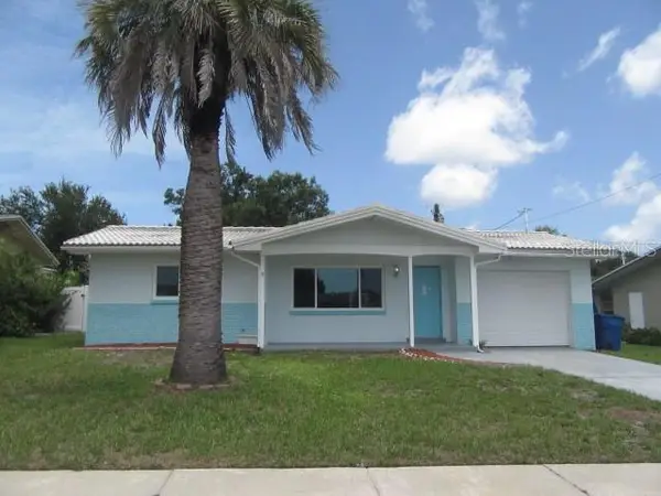 890 7th Avenue Ne, LARGO, FL 33770