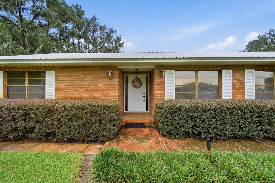 3704 Thonotosassa Road, Plant City, FL 33565 - #2