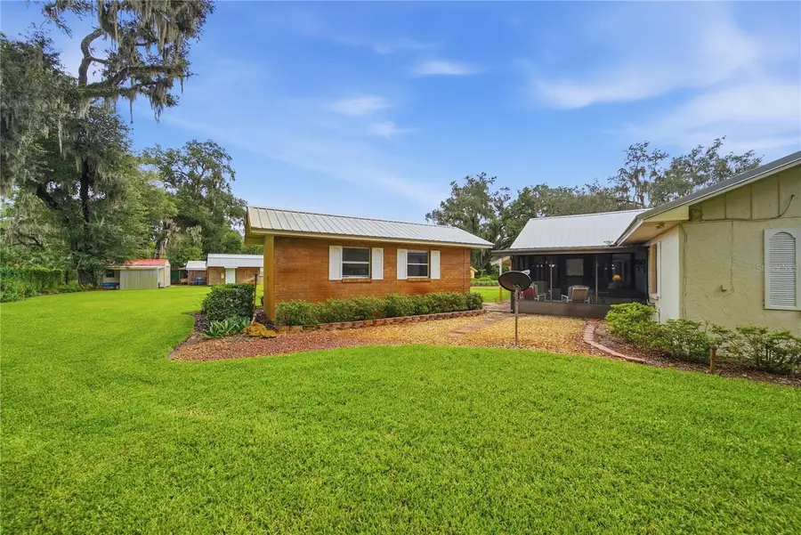 3704 Thonotosassa Road, Plant City, FL 33565 - #3