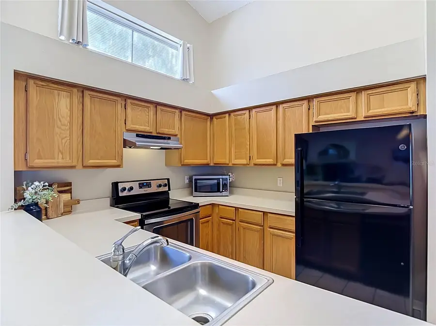 28726 Creekwood Drive, Wesley Chapel, FL 33545 - #3