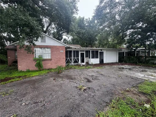 2510 W Henry Avenue, TAMPA, FL 33614