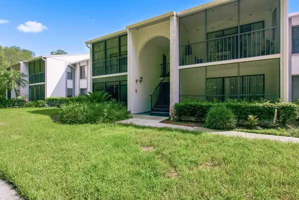 1204 Pine Ridge Circle W #C1, TARPON SPRINGS, FL 34688