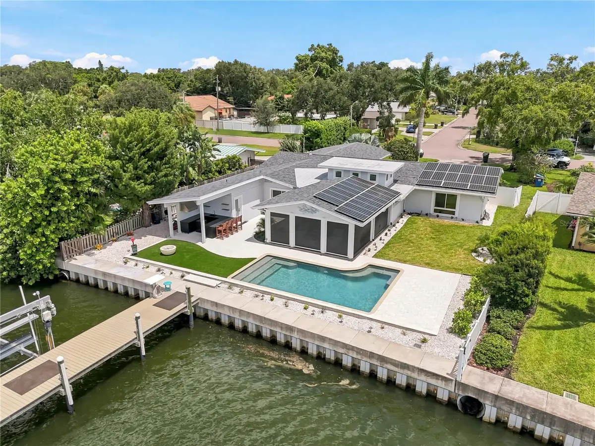 3896 42nd Avenue S, Saint Petersburg, FL 33711 - #1