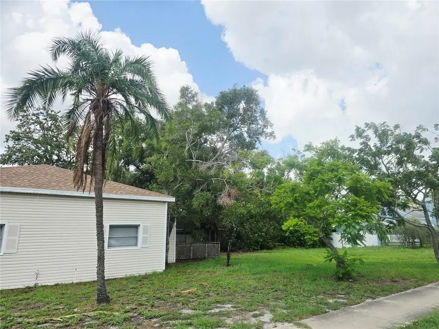 205 N Missouri Avenue, Clearwater, FL 33755 - #3