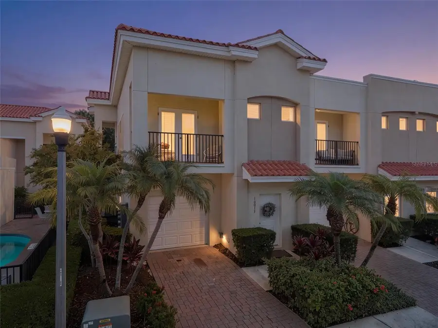 10015 6th Street N, Saint Petersburg, FL 33702 - #2