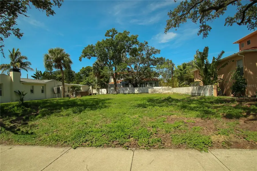 424 Channel Drive, Tampa, FL 33606 - #2