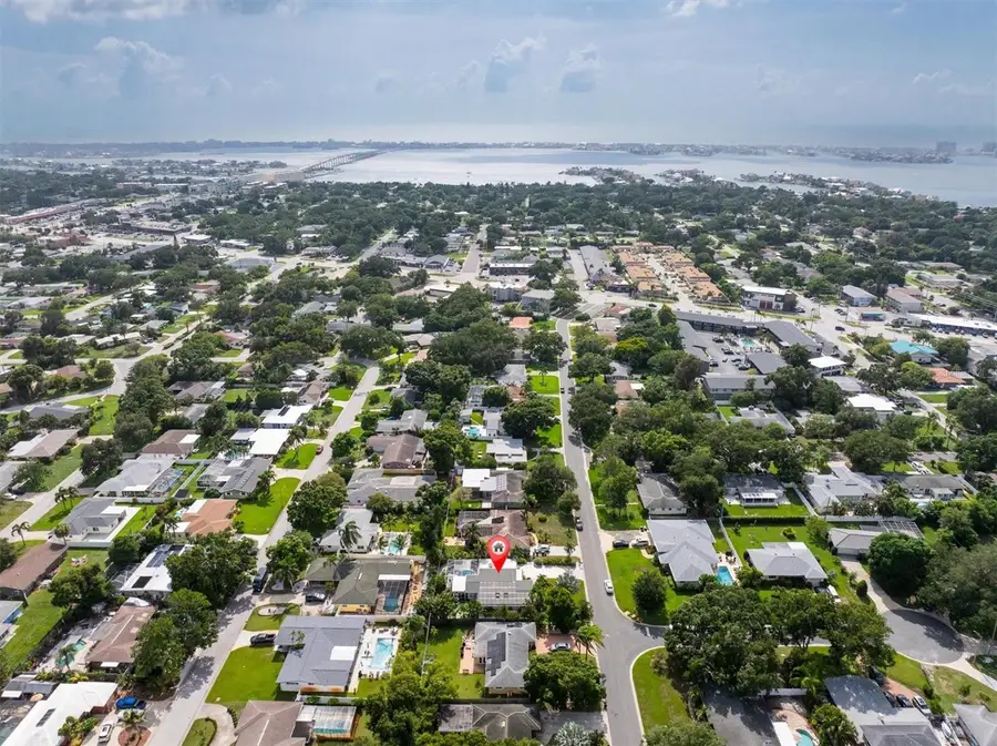 37 Southwind Drive, Belleair Bluffs, FL 33770 - #3