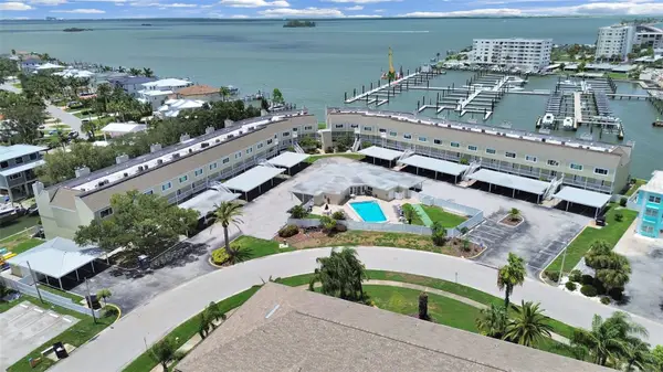 433 S Paula Drive #18, DUNEDIN, FL 34698