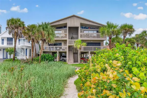300 Beach Trail #201, INDIAN ROCKS BEACH, FL 33785