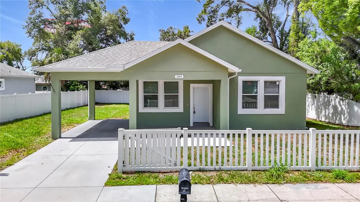 509 E Lake Avenue, Tampa, FL 33603 - #1