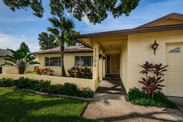 11794 96th Place, SEMINOLE, FL 33772