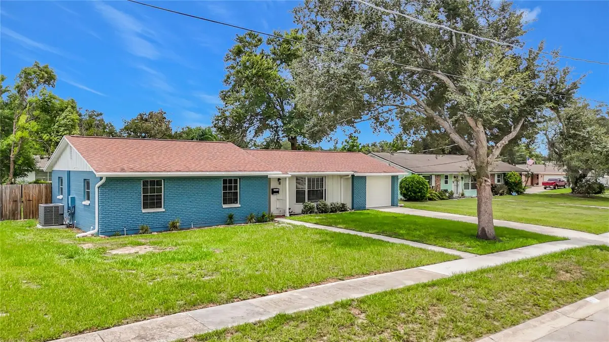 514 W Hilda Drive, Brandon, FL 33510 - #1