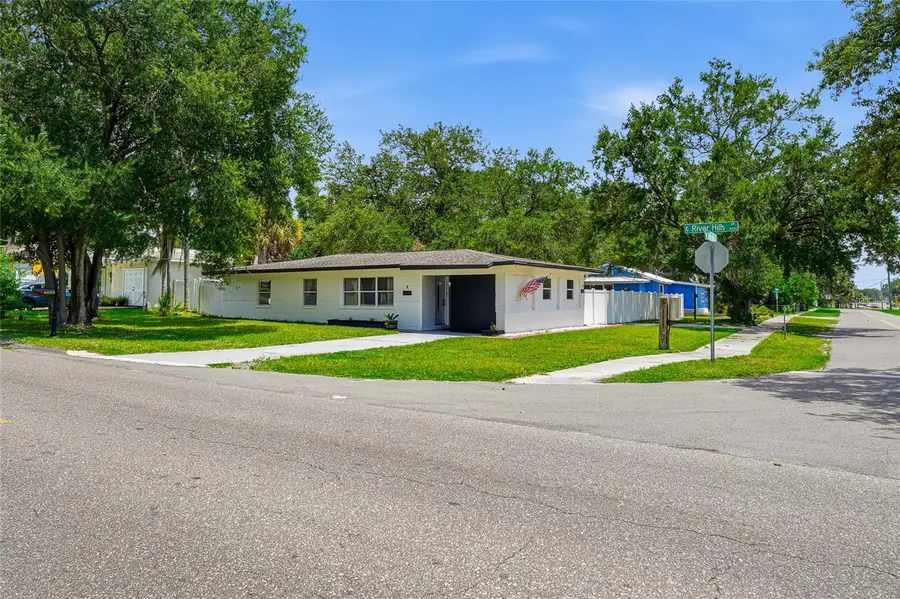 4015 River Hills Drive, Tampa, FL 33617 - #3
