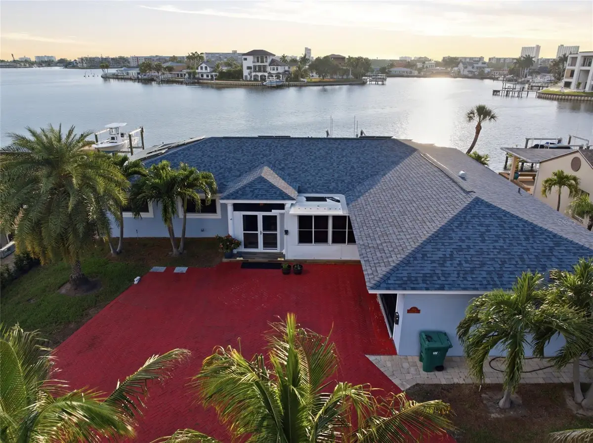 1818 Dolphin Boulevard S, Saint Petersburg, FL 33707 - #1