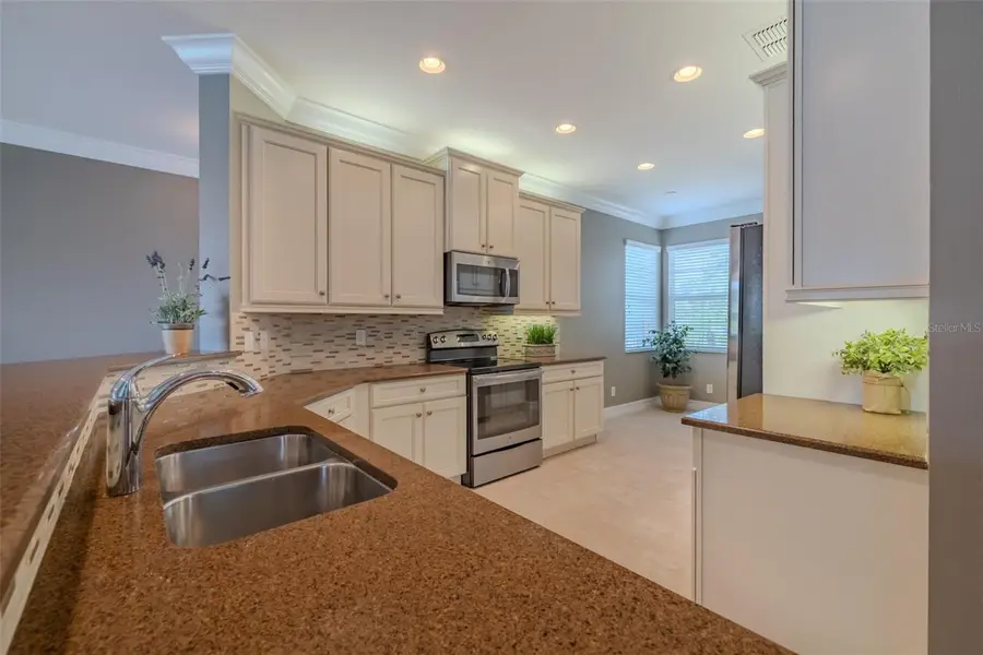 4919 Marble Springs Circle, Wimauma, FL 33598 - #2