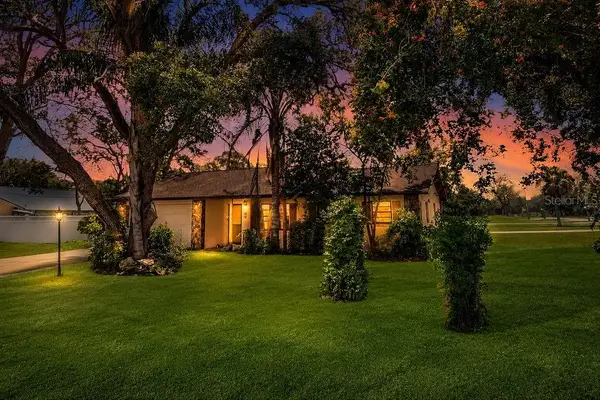 1042 Tryon Circle, SPRING HILL, FL 34606