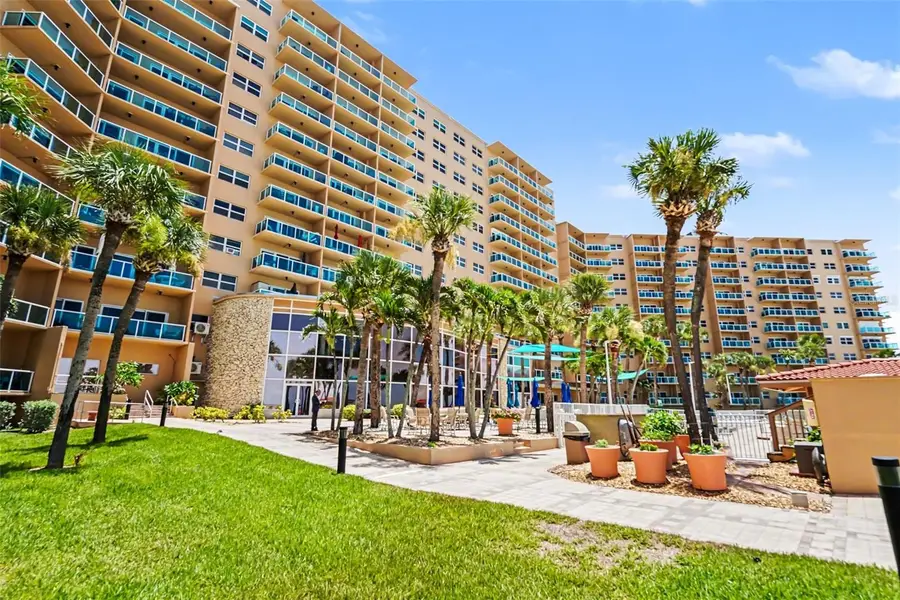 880 Mandalay Avenue #C714, Clearwater Beach, FL 33767 - #3