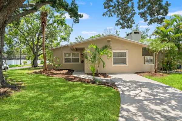 4247 Helena Street Ne, ST PETERSBURG, FL 33703