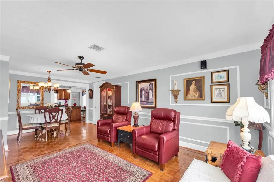 6915 Versailles N, Pinellas Park, FL 33781 - #3