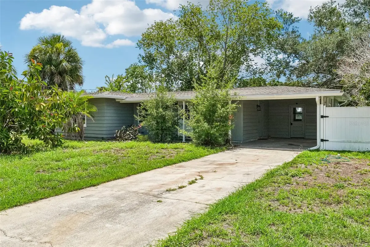 520 Fairfax Lane, Apollo Beach, FL 33572 - #1