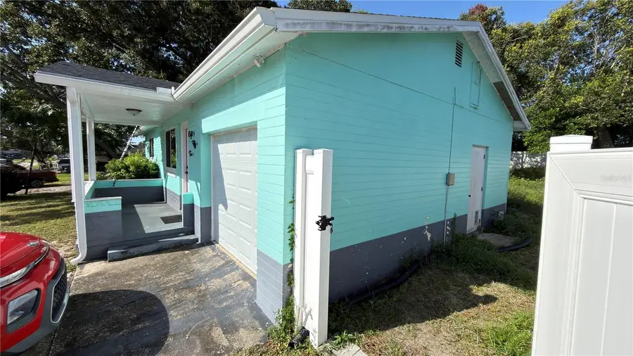 856 Berkshire Road, Daytona Beach, FL 32117 - #2