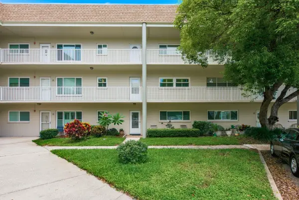 2440 World Parkway Boulevard #34, CLEARWATER, FL 33763