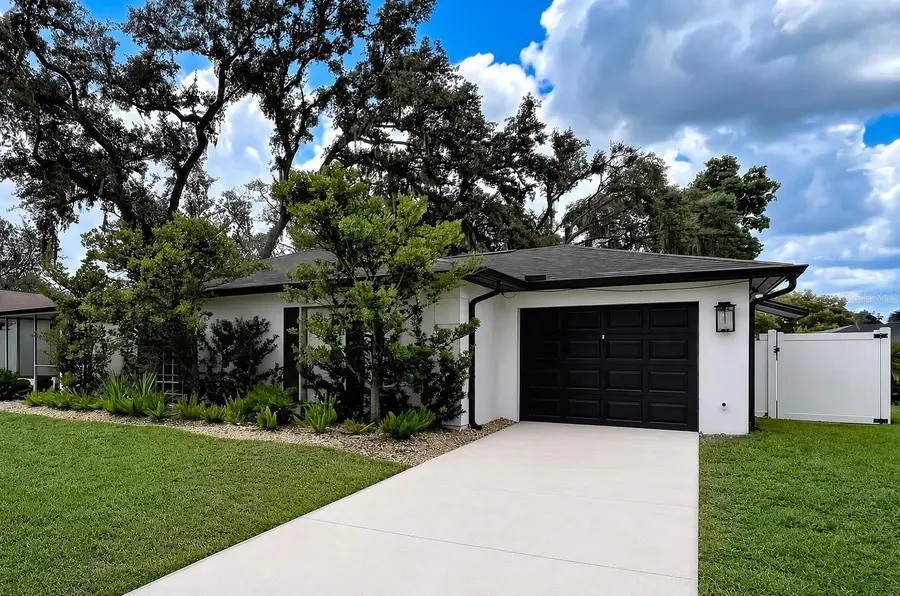 1005 Hallwood Loop, Brandon, FL 33511 - #2
