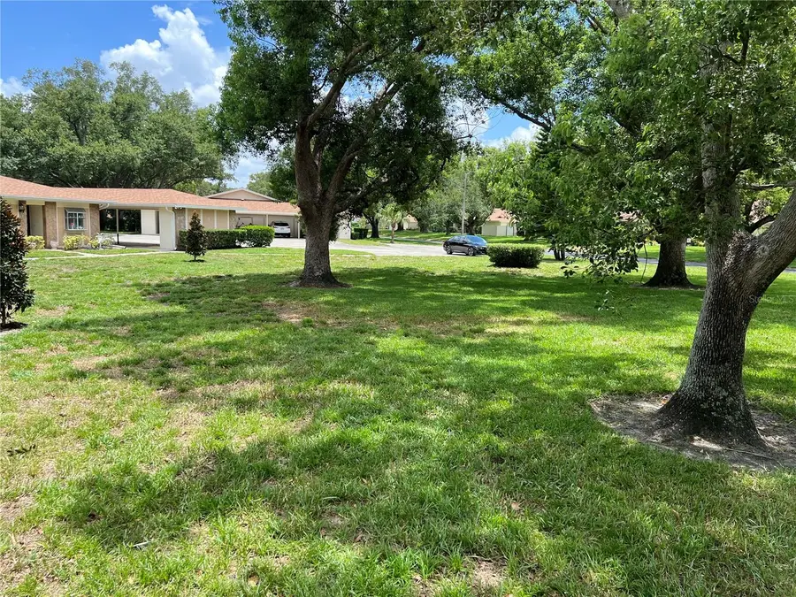 2297 Lark Circle E #C, Palm Harbor, FL 34684 - #2