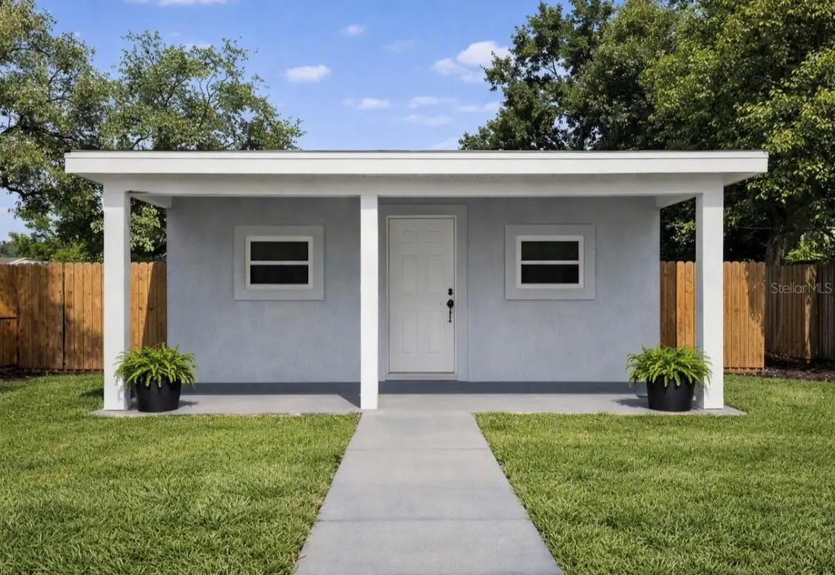 8906 N Albany Avenue, Tampa, FL 33604 - #1