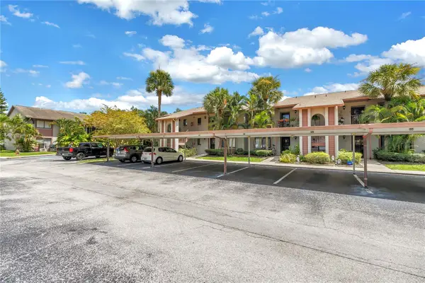 723 83rd Avenue N #102, ST PETERSBURG, FL 33702