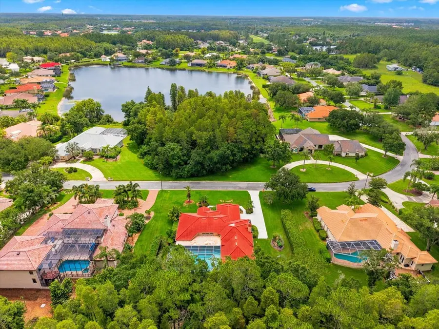 18621 Avenue Capri, Lutz, FL 33558 - #3
