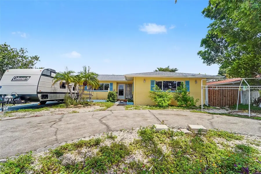 9735 50th Avenue N, Madeira Beach, FL 33708 - #3