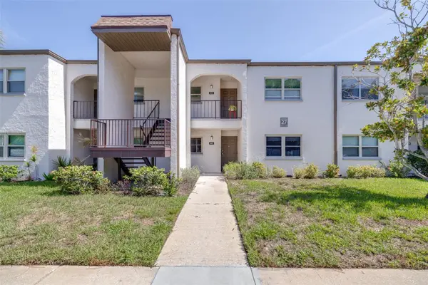 7701 Starkey Road #528, SEMINOLE, FL 33777