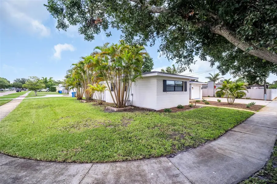 3361 59th Street N, Saint Petersburg, FL 33710 - #3