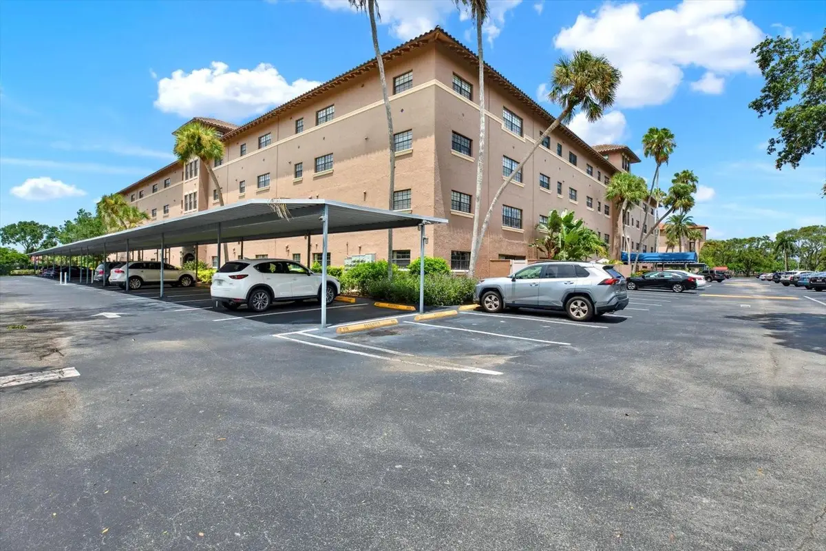 6100 Gulfport Boulevard S #111, Gulfport, FL 33707 - #1
