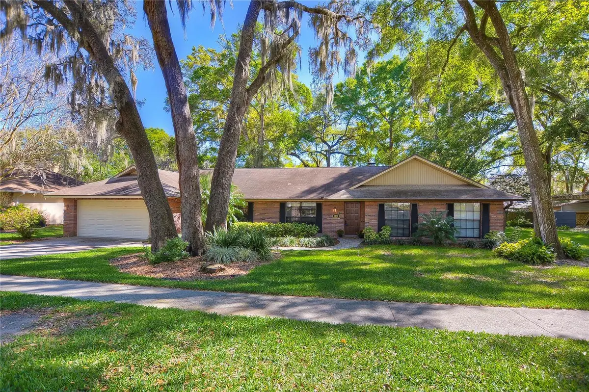 1101 Oakridge Manor Drive, Brandon, FL 33511 - #1