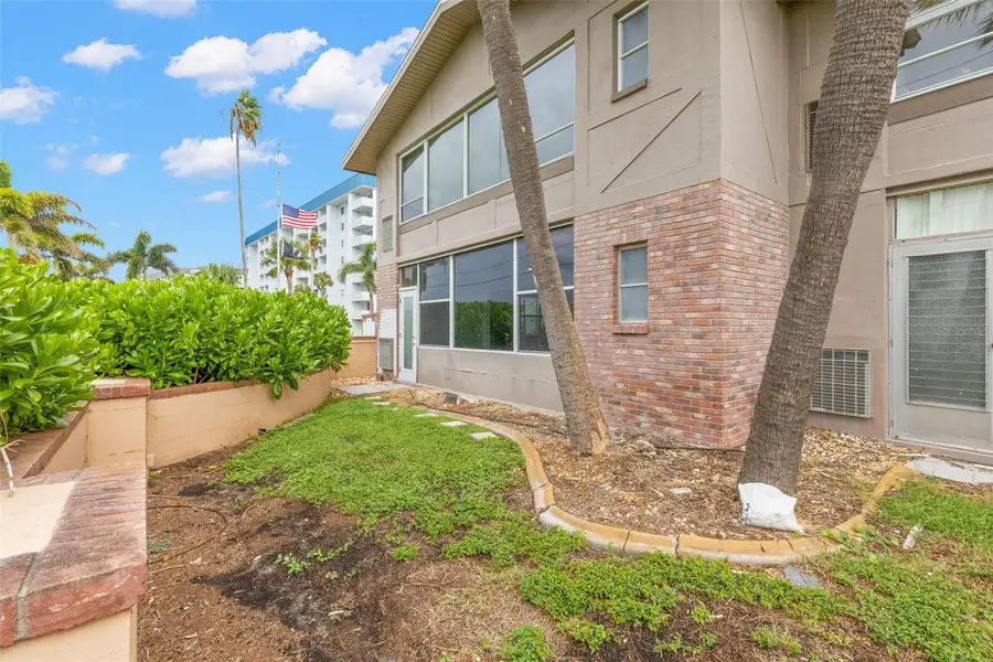 2 Causeway Boulevard #101, Dunedin, FL 34698 - #2