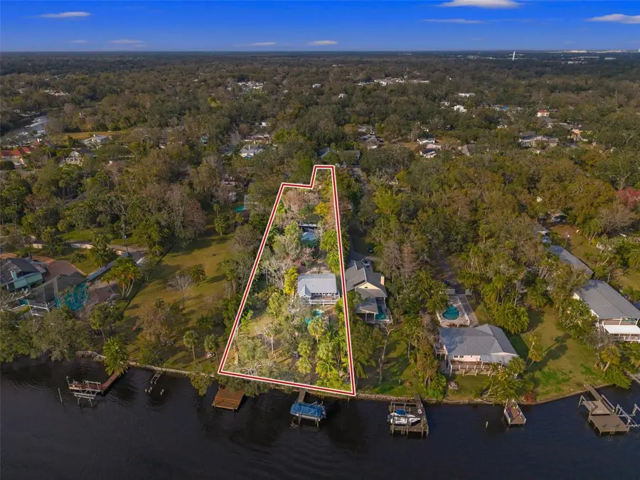906 W Henry Avenue, Tampa, FL 33604 - #2