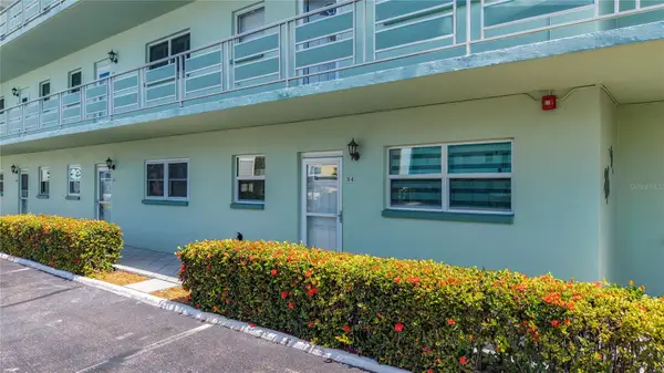 5935 30th Avenue S #104, GULFPORT, FL 33707