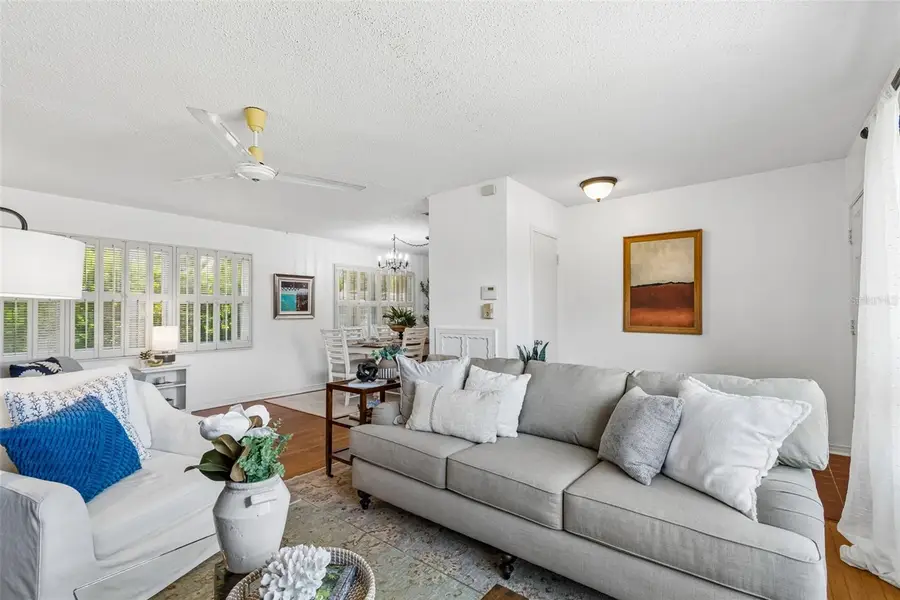302 Deer Park Avenue, Tampa, FL 33617 - #2