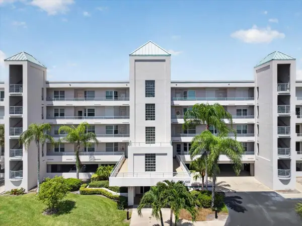8001 Sailboat Key Boulevard S #201, ST PETE BEACH, FL 33707