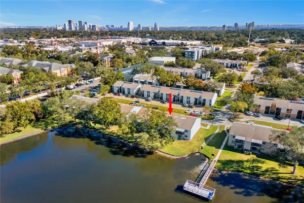 3823 N Oak Drive #K22, TAMPA, FL 33611