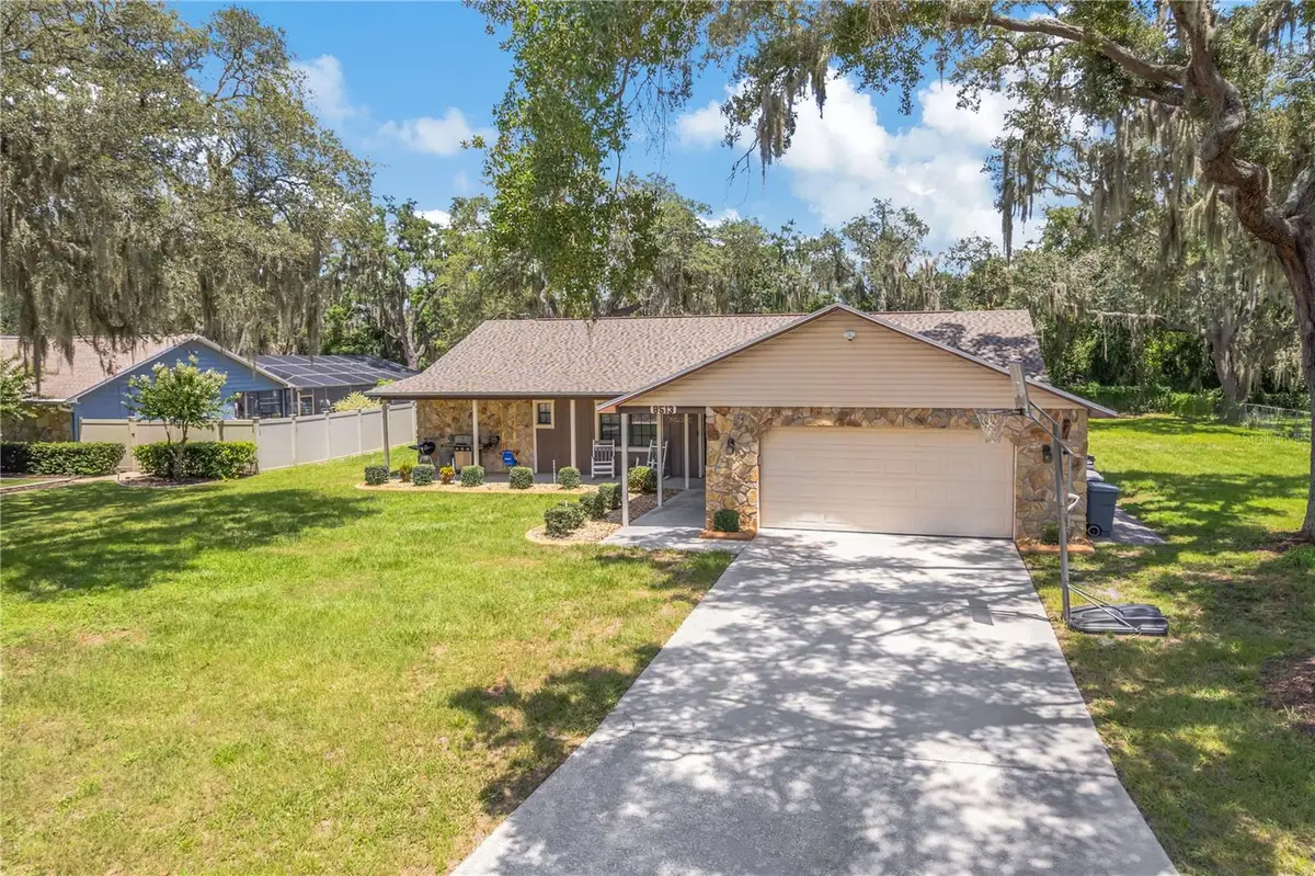 8513 Dee Circle, Riverview, FL 33569 - #1